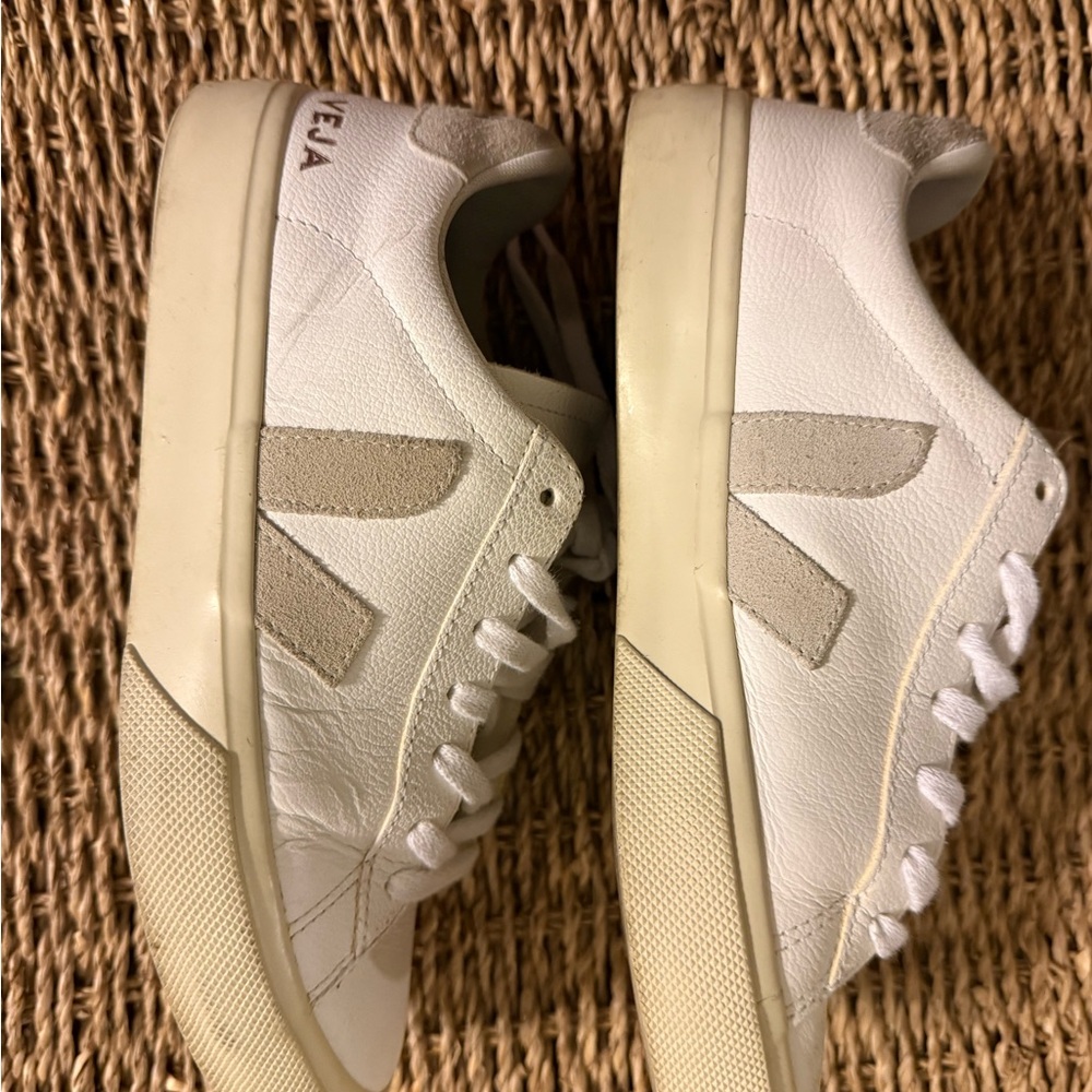 Veja Men's White and Cream Sneakers
